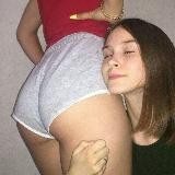 Сливы обнаженных казашек