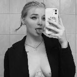 𝑭𝒍𝒐𝒓𝒆𝒏𝒕𝒊𝒏𝒂𝒔 𝑪𝒉𝒂𝒏𝒆𝒍❥Канал 18+