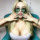 Киска \ Мокрая