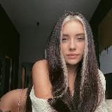 Сливы блогерш в телеграмм 18+