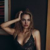 Celebrities & AI girls ИИ ШКУРЫ