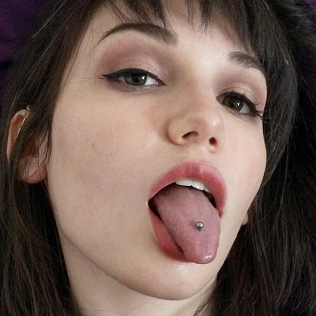 Благотворительность 18+ контент в телеграмм